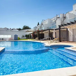 https://cliff-top-townhouse-with-stunning-ocean-views.hotelaalgarve.com