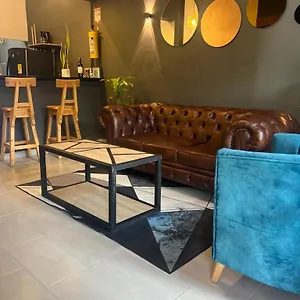 https://confort-apartments-poblado.colombiamedellinhotels.com